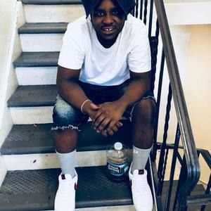 Meet your Posher, Lee